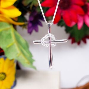 925 Sterling Silver Cross Heart CZ Pendant with 18" Box Chain